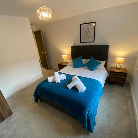 Luxury York Apartment, Free Parking & Free Gym מראה חיצוני תמונה
